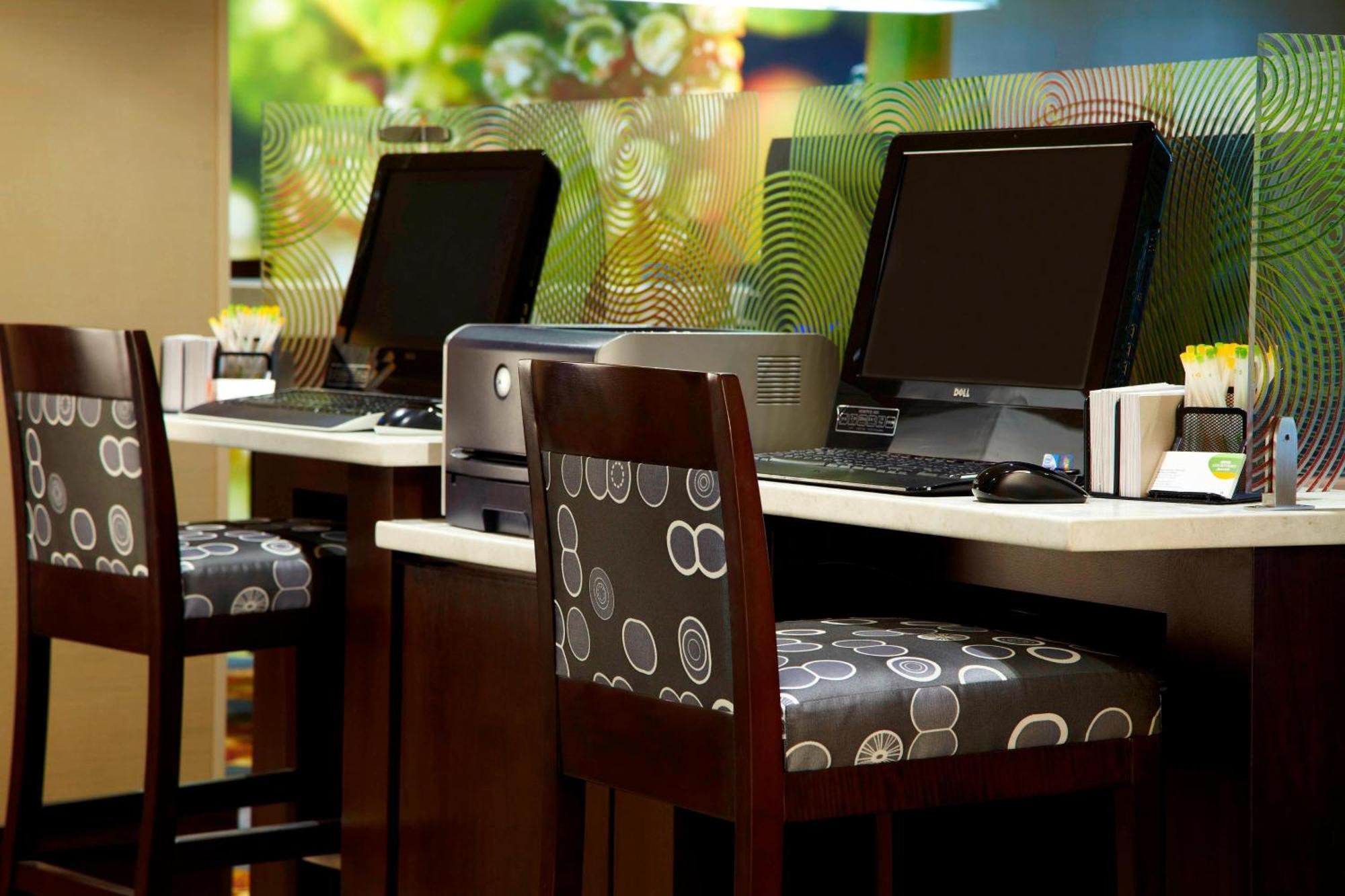 Courtyard By Marriott Ithaca Airport/University Luaran gambar